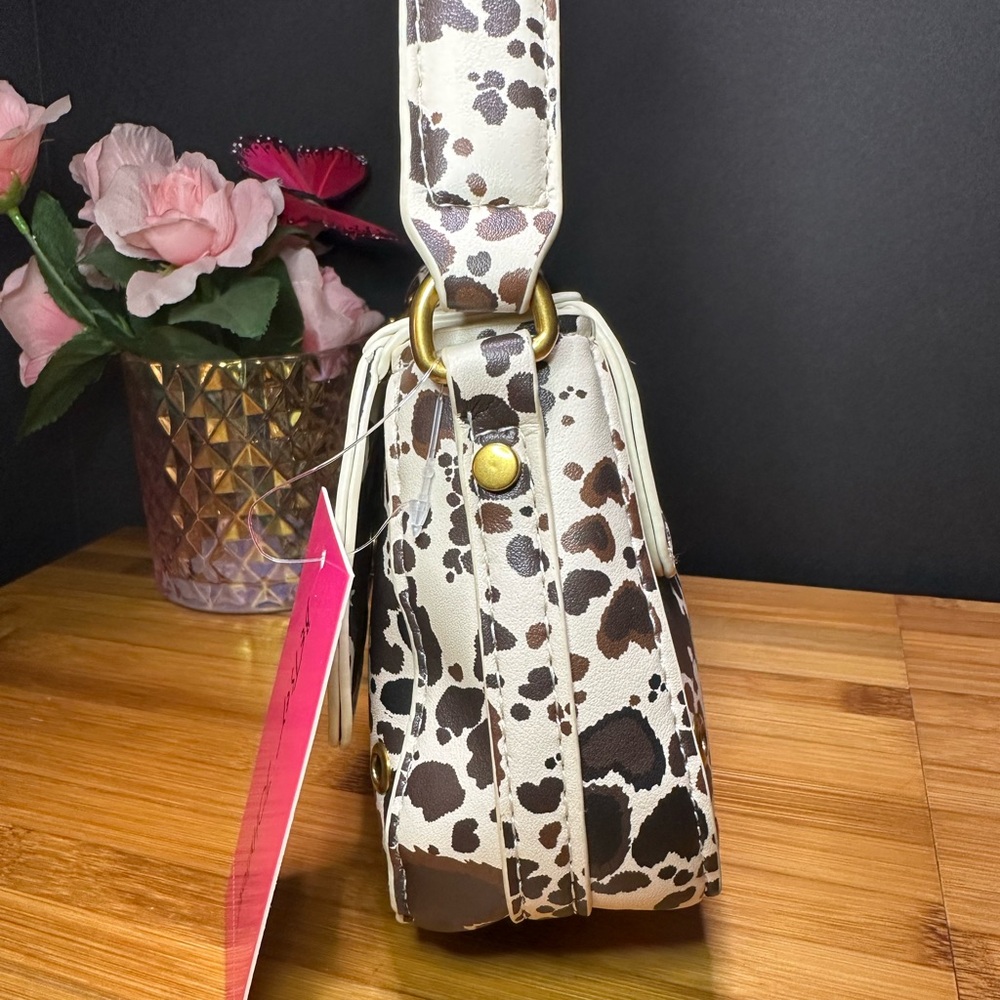 Betsey Johnson Animal Print Shoulder Bag - Picture 9 of 11